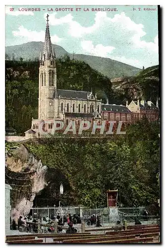 Cartes postales Lourdes La Grotte et la Basilique