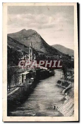 Cartes postales Lourdes La Basilique et le Gave P D