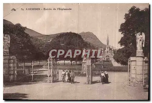 Cartes postales Lourdes Entree de l'Esplanade