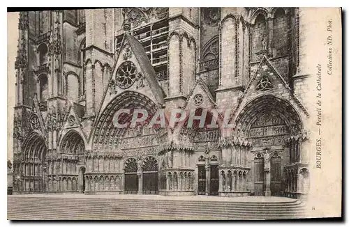 Ansichtskarte AK Bourges Portail de la Cathedrale