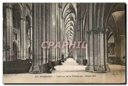 Ansichtskarte AK Bourges Interieur de la Cathedrale Basse Nef