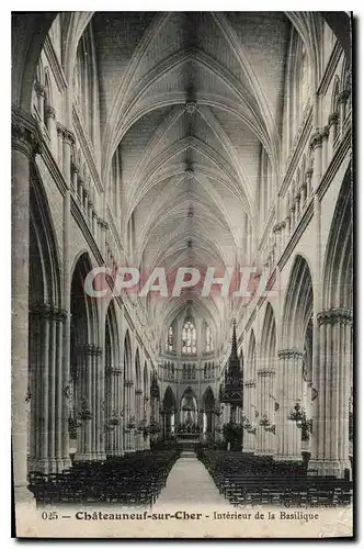 Ansichtskarte AK Chateaunef sur Cher interieur de la Basilique