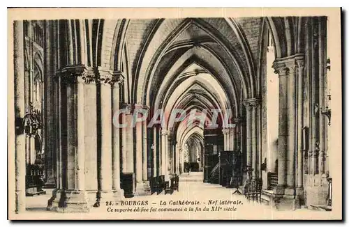 Ansichtskarte AK Bourges la cathedrale nef laterale