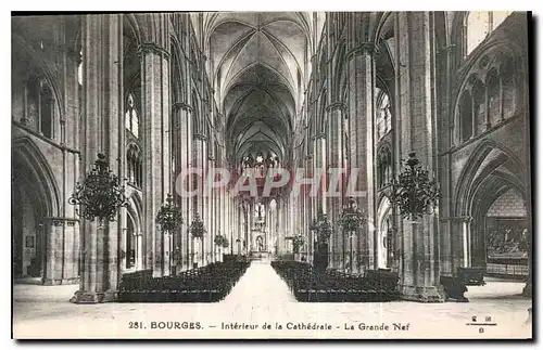 Cartes postales Bourges interieur de la Cathedrale la grande Nef