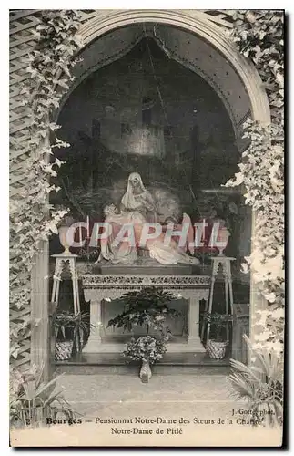 Ansichtskarte AK Bourges Pensionnat Notre Dame des Soeurs de la Charite Notre Dame de Pitie