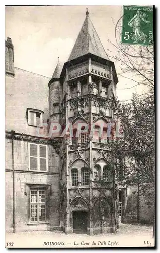 Ansichtskarte AK Bourges La Cour du Petit Lycee