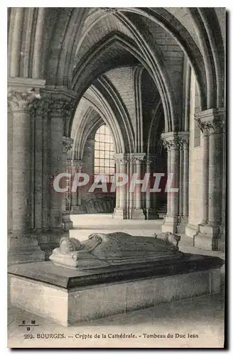 Ansichtskarte AK Bourges Crypte de la Cathedrale Tombeau du Duc Jean