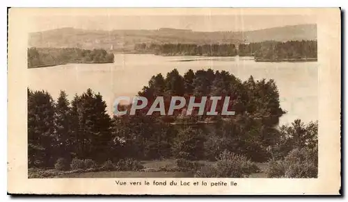 Cartes postales Vue vers le fond du Lac et la petite Ile