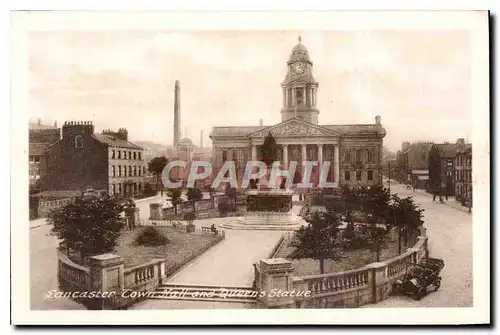 Cartes postales moderne Lancaster Town Hall and Quenn's Statue