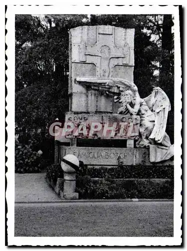 Cartes postales moderne Milano Cimitero Monumentale Monumento Famiglia Borghi