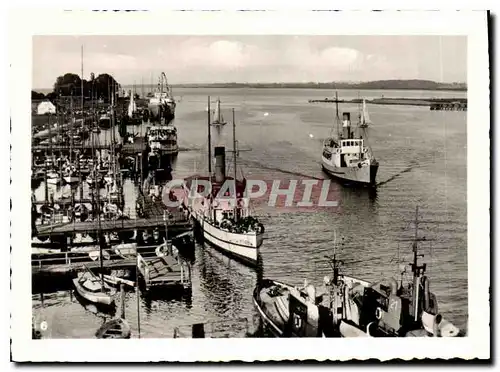 Cartes postales moderne Bateaux de peche