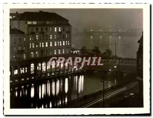 Cartes postales moderne Hamburg Neidlingerhaus mit Alsterarkaden bei Nacht