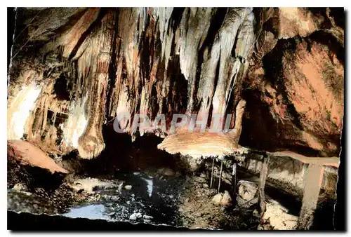 Cartes postales moderne Les Pyrenees Les Grottes de Betharram Fragment de Voute dans les Grottes inferieures