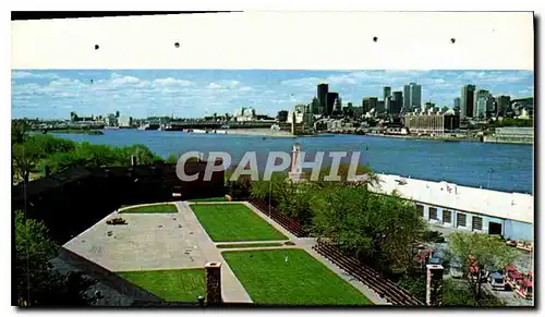 Cartes postales moderne Montreal Quebec Le Vieux fort de l'Ile Sainte Helene accueille en ete deux campagnies de militai