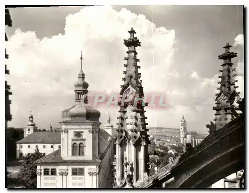 Cartes postales moderne Pohled s ochozu svatobarborskeho chramu ukazuje stavebni vyvoj mesta