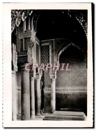 Cartes postales moderne Interieur des Tombeaux Saadiens Marrakech