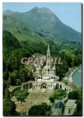 Cartes postales moderne Lourdes vue aerienne des Sanctuaires