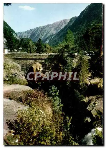 Cartes postales moderne Les Pyrenees le Pont d'Espagne