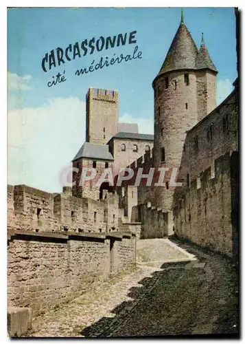 Cartes postales moderne Carcassonne Aude Cite Medievale les Remparts et eglise St Nazaire