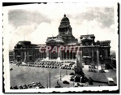 Cartes postales moderne Bruxelles Palais de Justice et monument de l'Enfanterie Belge