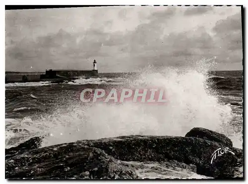 Cartes postales moderne Les Sables d'Olonne Vendee effet de Vague sur les Rochers de Saint Nicolas