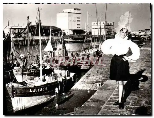 Cartes postales moderne Les Sables d'Olonne Vendee sablaise devant le Port