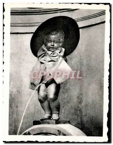 Cartes postales moderne Bruxelles Manneken Pis le plus vieil artiste de Bruxelles