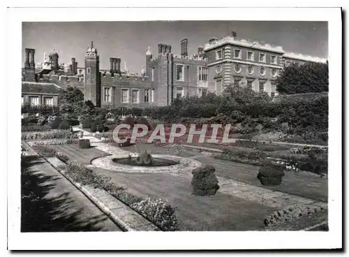 Moderne Karte Hampton Court Palace The Palace from the Sunk Garden