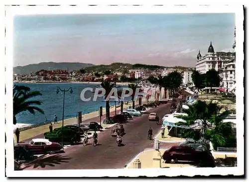 Cartes postales moderne Cannes la Croisette et la baie