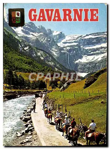 Cartes postales moderne Les Pyrenees Le cirque le gave et la chaumiere Caravane en route vers le cirque