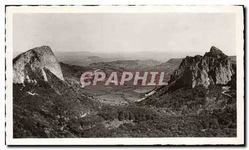 Cartes postales moderne L'Auvergne Murols lac Pavin