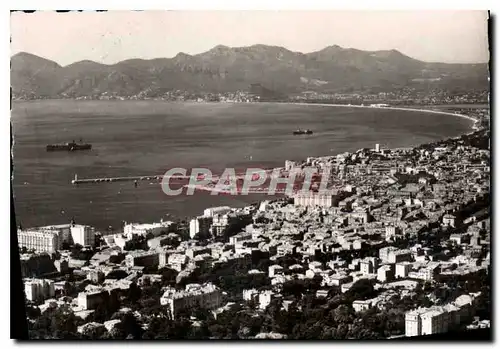 Cartes postales moderne Cannes vue generale et la baie de la Napoule au fond l'Esterel