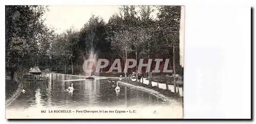 Ansichtskarte AK La Rochelle Parc Charruyer le lac des Cygnes