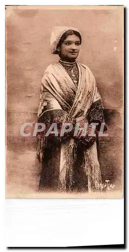 Cartes postales Vieux costumes de l'Aunin et Saintonge Coiffe retaise Folklore