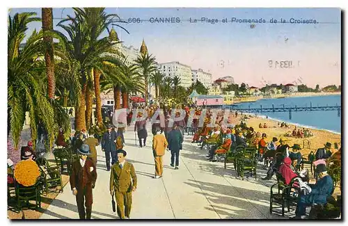 Cartes postales Cannes La Plage et la Promenade de la Croisette