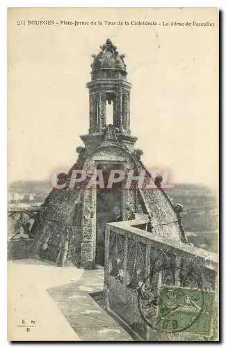 Cartes postales Bourges Plate forme de la Tour de la Cathedrale Le dome de l'escalier