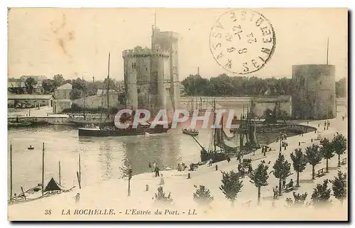 Cartes postales La Rochelle L'Entree du Port Bateaux