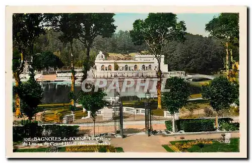 Cartes postales Bagnoles de L'Orne le Casino du Lac vu du Grand Hotel