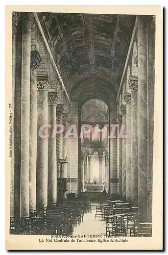 Ansichtskarte AK St Savin sur Gartempe Vienne La Nef Centrale de l'ancienne Eglise abbatiale