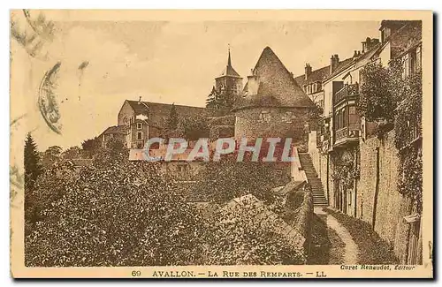 Cartes postales Avallon La Rue des Remparts