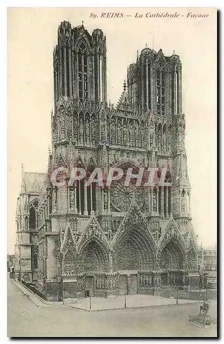 Ansichtskarte AK Reims La Cathedrale Facade