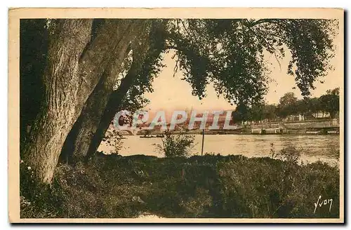 Cartes postales Tours Indre et Loire Bords de la Loire La Cathedrale et le Pont de pierre