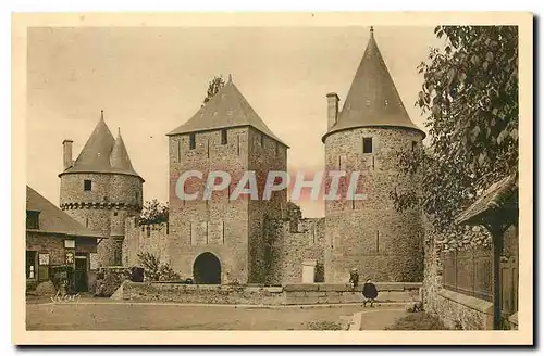 Ansichtskarte AK La Douce France Bretagne Fougeres Ille et Vilaine Entree du Chateau sous la Tour de la Haye St H