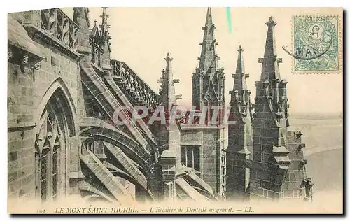 Cartes postales Le Mont Saint Michel l'Escalier de Dentelle en granit