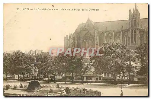 Ansichtskarte AK Metz la Cathedrale vue prse de la Place de la Comedie