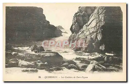 Cartes postales Quiberon les couloirs de port Pigeon