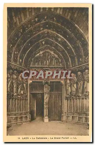 Cartes postales Laon la Cathedrale le grand portail