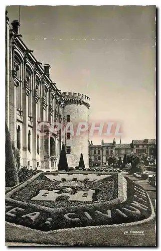 Cartes postales Angouleme Charente le Jardin de l'Hotel de Ville