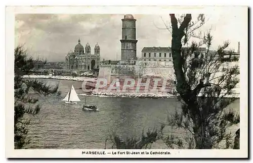 Cartes postales Marseille le Fort St Jean et la Cathedrale