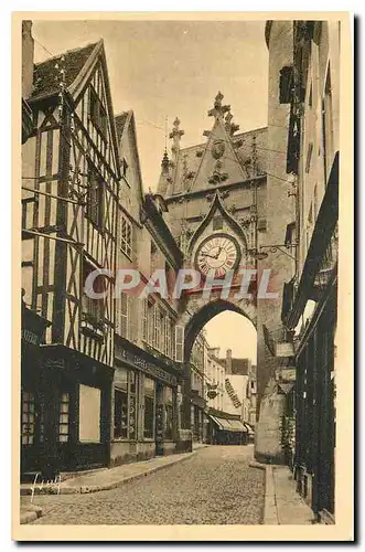 Ansichtskarte AK Auxerre Yonne Porte de l'Horloge et Vieille Maison du XV S